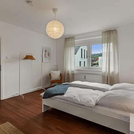 Lahntaler 6 Gaeste, Wlan, Netflix, Bahnhofsnah Sterzhausen Экстерьер фото