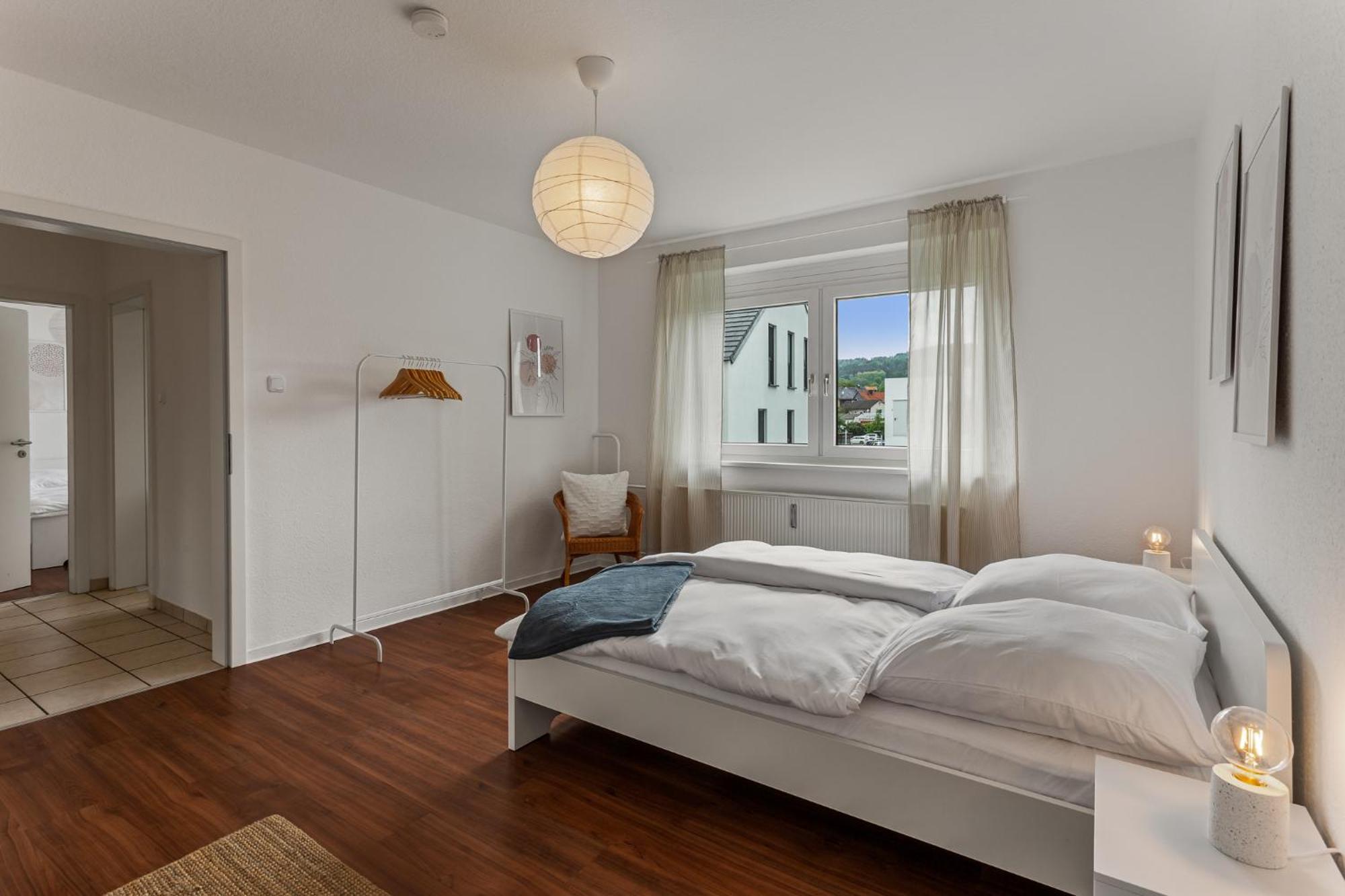 Apartment Lahntaler 6 Gaeste, Wlan, Netflix, Bahnhofsnah *